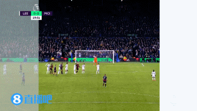 欧文突破防守助攻队友制胜