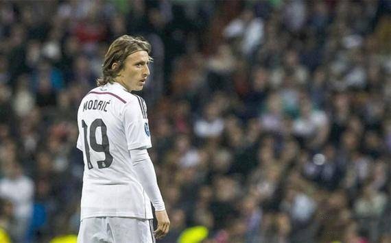 2025欧洲金童奖颁奖典礼：杜埃获得2025年金童奖