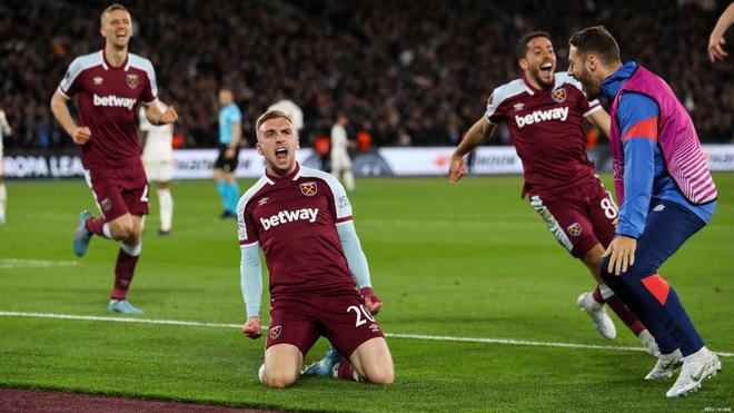 马丁内斯：C罗被罚下主要因为他太有激情；我们必须自我批评