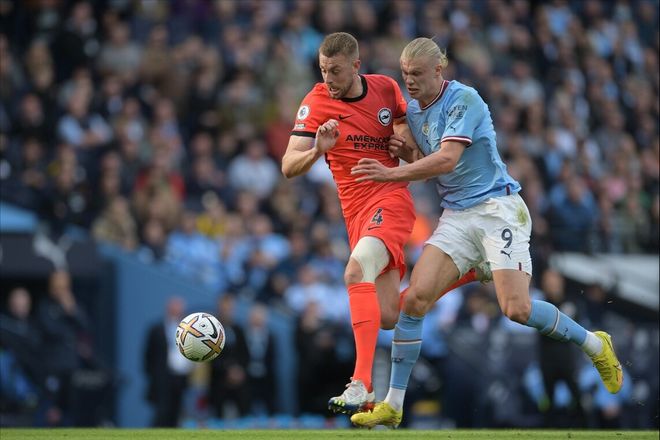 媒体人：中国男篮对周琦低位能力盲目自信